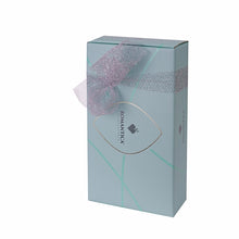 Load image into Gallery viewer, Cofanetto Regalo da 2 bottiglie Franciacorta Romantica