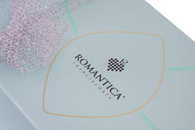 Carica l'immagine nel visualizzatore di Gallery, Cofanetto Regalo da 3 bottiglie Franciacorta Romantica