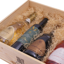 Load image into Gallery viewer, Cassetta in legno da 4 bottiglie con Vini del Garda e Olio Extravergine.