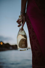 Carica l'immagine nel visualizzatore di Gallery, Lugana Brut D.oc. Spumante - Cartone da 6 bottiglie da 0,75Lt
